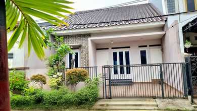 Rumah Siap Huni di Kawasan Harapan Indah, Bekasi, LT 140m²