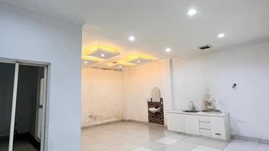 Disewakan Rumah Terjangkau di Jakarta Garden City, Jakarta Timur, LT 144m²