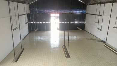 Disewakan Ex Showroom Di Pinggir Jalan Raya Sultan Agung Bekasi