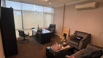 Dijual Ruko Furnished di Jatiwaringin Juncion Jakarta