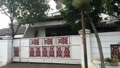 Rumah Area Luxury Cipinang, Jakarta Timur - Harga Terbaik 22,5 Miliar