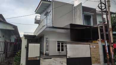 Dijual Rumah Strategis di Summarecon Bekasi, Bekasi - LT 91m²