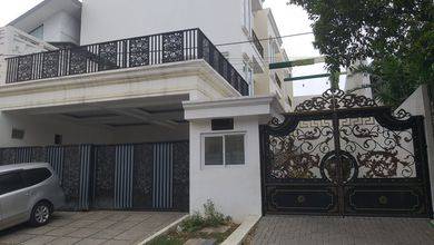 Jual Cepat Rumah Elit di Pulo Gadung, Jakarta Timur, LT 96 m2