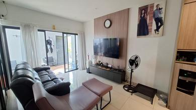 Disewakan Rumah Terjangkau di Metland Menteng, Jakarta Timur, LT 132m²
