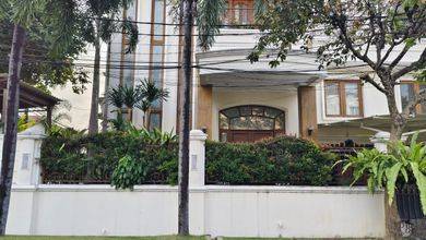 Disewakan Rumah Minimalis Kawasan Kelapa Gading, Jakarta Utara, LT  329 m2