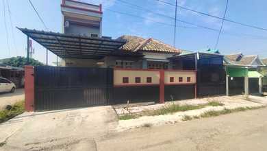 Rumah Sewa Nyaman Lokasi Harapan Indah, Bekasi, LB 200m²