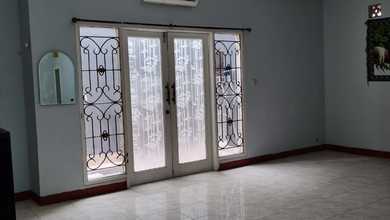 Rumah Dijual di Harapan Indah, Bekasi, LB 150m², Harga Kompetitif!