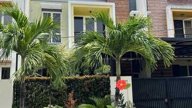 Jual Rumah Strategis di Harapan Indah, Bekasi - LT 144m²