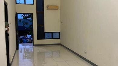 Dikontrakkan Rumah Terjangkau di Harapan Indah, Bekasi, LT 102m²