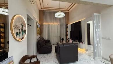 Rumah Sewa Nyaman Lokasi Jakarta Garden City, Jakarta Timur, LB 250m²