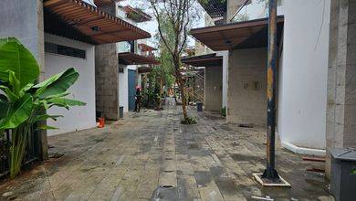Rumah Sewa Cocok untuk Huni dan Kantor di Bintaro, Tangerang Selatan