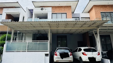 Rumah Mewah di Pondok Aren, Tangerang Selatan, 4 Kamar Tidur, LT 144m²