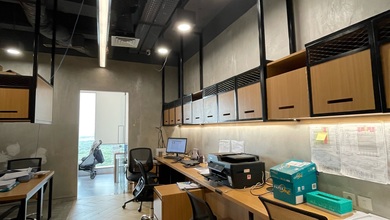 Disewa Office Goldcoast Unit Langka Murah Furnished Siap Pakai