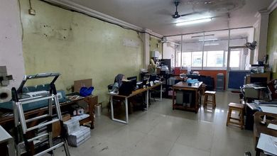 Ruko Jl Kalibaru Bungur Senen luas tanah 90 m2 bangunan 236m2 3,5 lantai Bagus SHM Jakarta Pusat