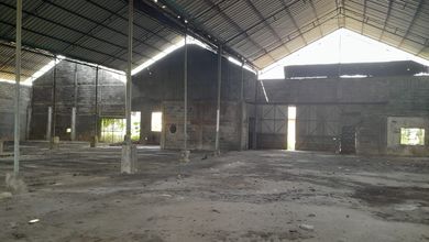 Gudang Di Pangkalan 2 Narogong Bekasi Luas Tanah 4210 m2 Bangunan 2141 m2 Bantar Gebang Bekasi Jawa Barat