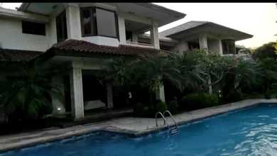 Penawaran Eksklusif, rumah Mewah di Pondok Indah, Jakarta Selatan, LB 1400m²