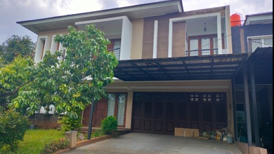 Rumah Area Premium Grand Wisata, Bekasi - Harga Menarik 4,5 Miliar