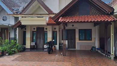 Penawaran Eksklusif, rumah Prestisius di Serpong Utara, Tangerang Selatan, LB 150m²