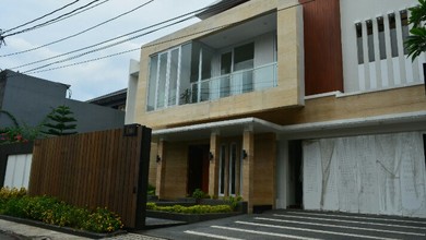 Hunian Elegan di Cipete, Jakarta Selatan, 4 Kamar Tidur, LT 465m²