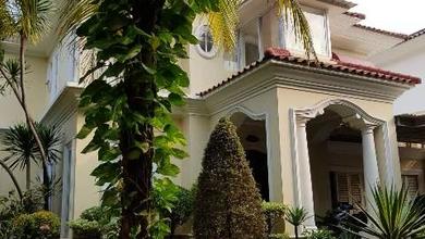 Rumah Prestisius di Kawasan Kota Wisata, Bogor, LB 384m², Harga 7 Miliar