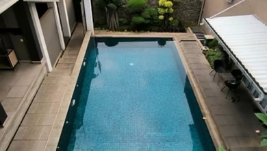 Hunian Mewah di Cimanggis, Depok, 4 KT, LT 322m²