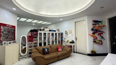 Rumah Elegan di Green garden, Jakarta Barat, 4 Kamar Tidur, LT 450m²