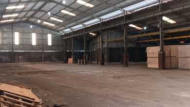 Disewakan Gudang Industri Ada Hoist Di Cipondoh Tangerang