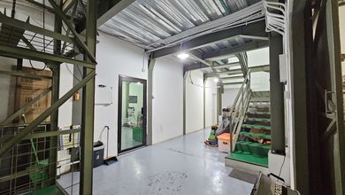 Dijual Gudang Siap Pakai 528.0 M² Di Taman Tekno Bsd