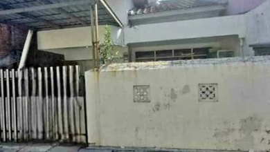 Rumah Siap Pakai di Area Manyar, Surabaya, LT 140m²