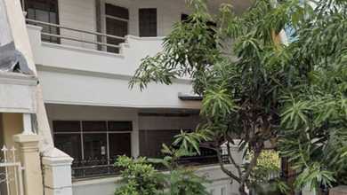 Promo Rumah di Gubeng, Surabaya, LB 252m², Harga 1,55 Miliar
