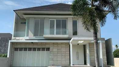 Rumah Mewah di Citraland, Surabaya, 4 KT, LT 330m²