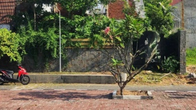 Hunian Mewah di Kawasan Mulyorejo, Surabaya, LB 200m², Harga 3,75 Miliar