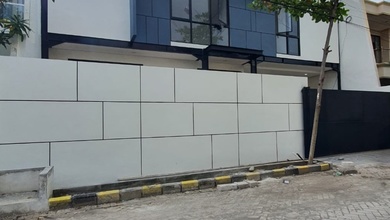 Rumah Prestisius di Kawasan Mulyorejo, Surabaya, LB 322m², Harga 4,9 Miliar
