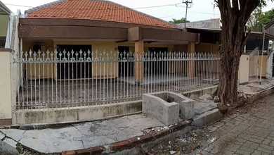 Penawaran Langka, rumah Prestisius di Gubeng, Surabaya, LB 236m²