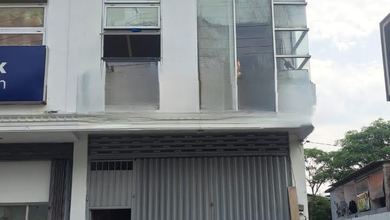 Ruko 2 Lantai Di Raya Rungkut Dekat Rungkut Industri Dan Toko