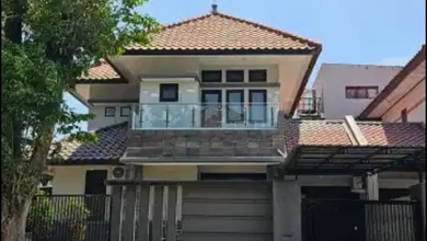 Rumah Area Luxury Wiyung, Surabaya - Harga Menarik 9 Miliar