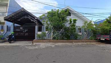 Hunian Elite di Kawasan Dharma Husada, Surabaya, LB 300m², Harga 6,4 Miliar