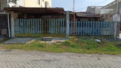 Rumah Area Premium Surabaya Kota, Surabaya - Harga Menarik 2,7 Miliar