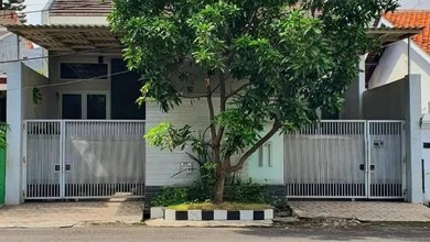 Rumah Mewah di Rungkut, Surabaya, 4 KT, LT 197m²