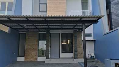 Dijual rumah Mewah di Pakuwon City, Surabaya - LT 160m²