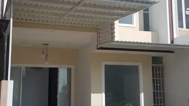 Dijual rumah Mewah di Pakuwon City, Surabaya - LT 160m²