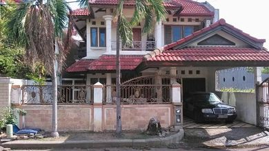 Hunian Mewah di Kawasan Kenjeran, Surabaya, LB 300m², Harga 3,6 Miliar