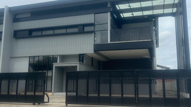 Gudang Baru Brand New Jababeka Cikarang Siap Pakai Ada Loading Dock