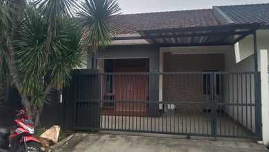 Rumah Sewaan Murah di Villa Melati Mas, Tangerang Selatan, 3 KT, Harga 50 Juta /tahun
