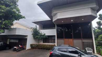 For Sale rumah Mewah di Pulomas, Jakarta Timur - LT 982m²