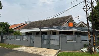 Rumah Mewah di Kawasan Gandaria, Jakarta Selatan, LB 250m², Harga 18 Miliar