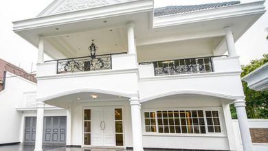 Penawaran Eksklusif, rumah Mewah di Kemang, Jakarta Selatan, LB 1148m²