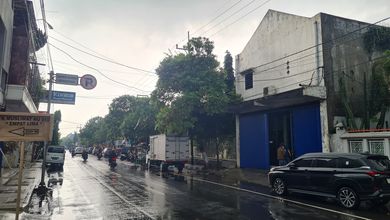 Ruang Usaha Pusat Kota Mojokerto Nol Jalan