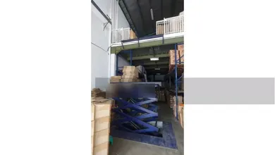 Gudang Bizzpark Daan Mogot 9x24m2 2 Lantai Full Renov Ada Lift 