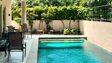 Hunian Sewaan Area SCBD, Jakarta Selatan, LB 800m², 5 KT